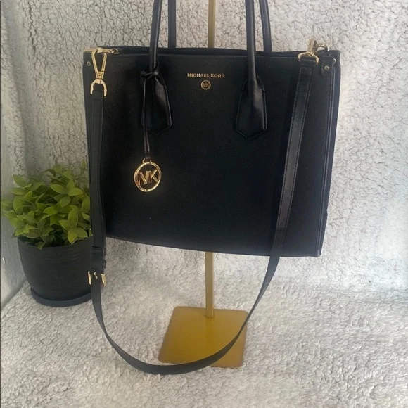 Michael Kors Black Saffiano Leather Tote - Picture 4 of 10